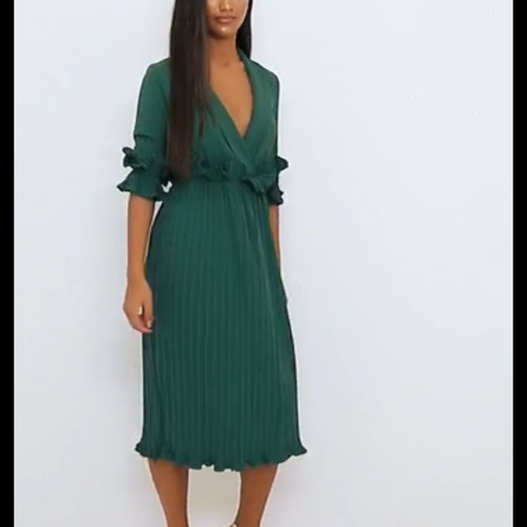 PRETTYLITTLETHING Frill detail midi dress - Picture 1 of 10